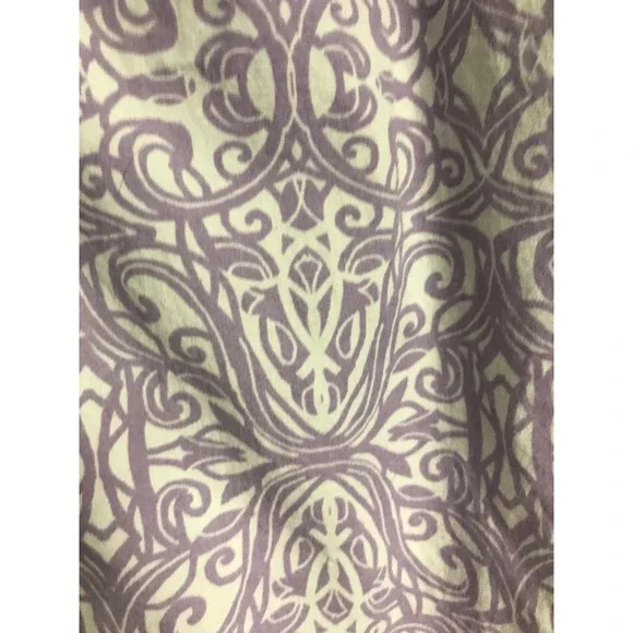 Christopher & Banks Womens Lavender White Damask Scroll Button Down Shirt Large - Picture 3 of 6